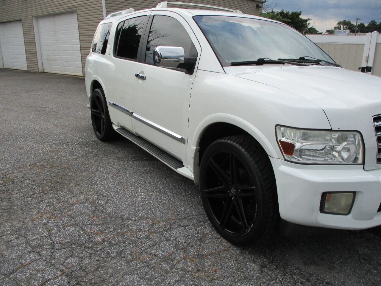 2005 INFINITI QX56