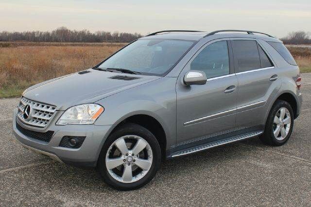 2010 MERCEDES-BENZ M-Class