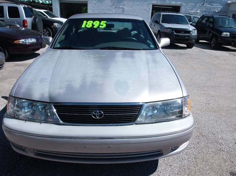 1999 TOYOTA Avalon