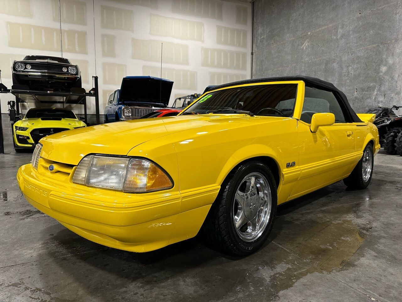 1993 FORD Mustang