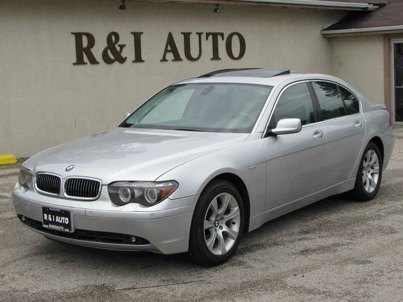BMW 745i