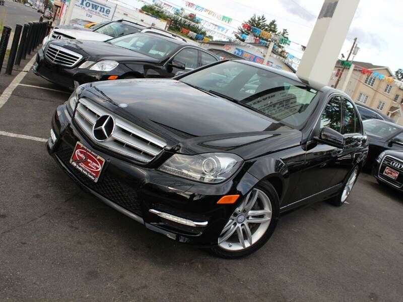 2013 MERCEDES-BENZ C-Class