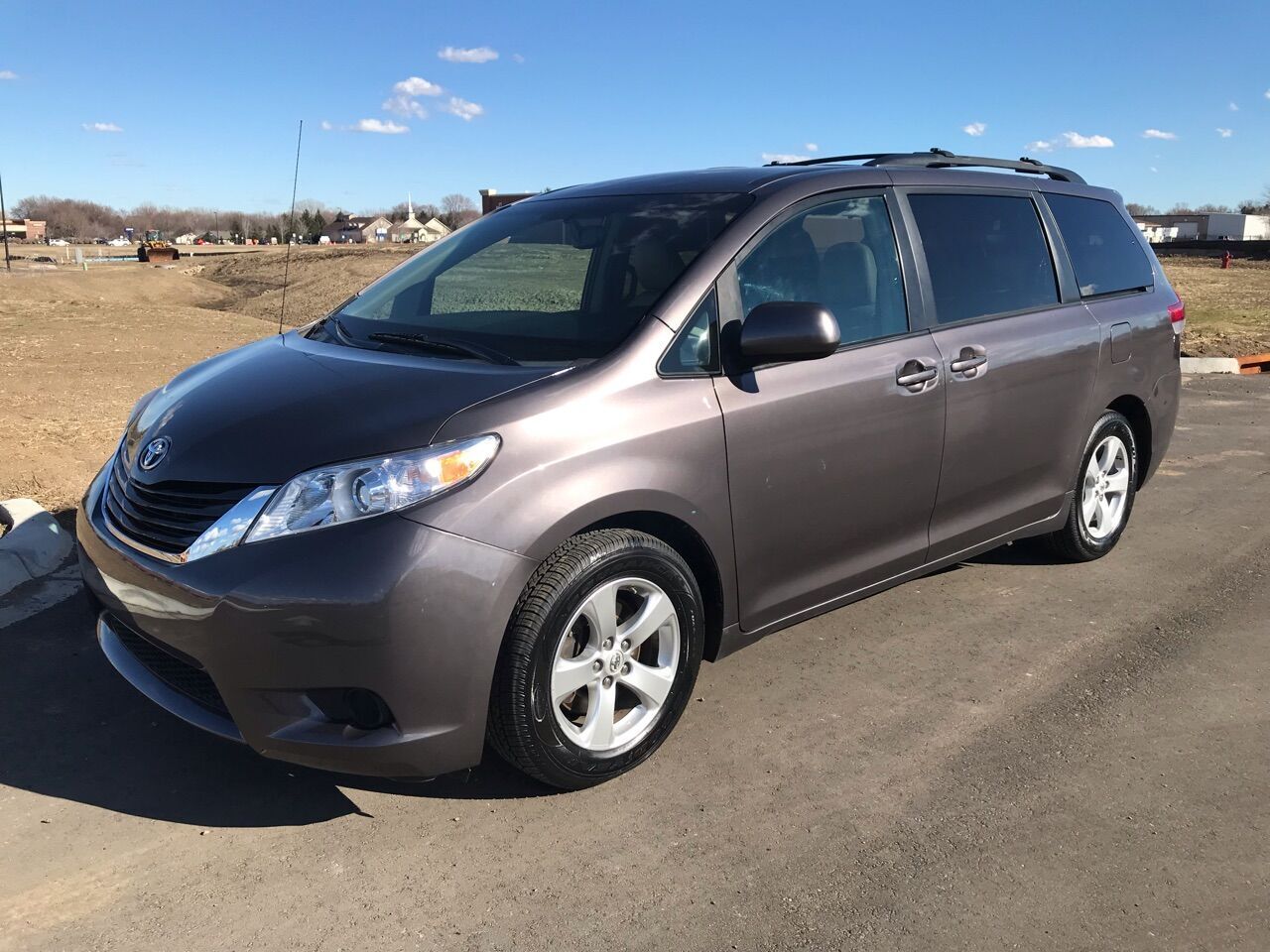 2013 TOYOTA Sienna
