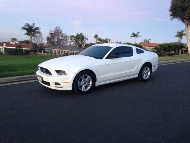2013 FORD Mustang