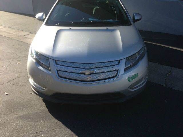 2013 CHEVROLET Volt