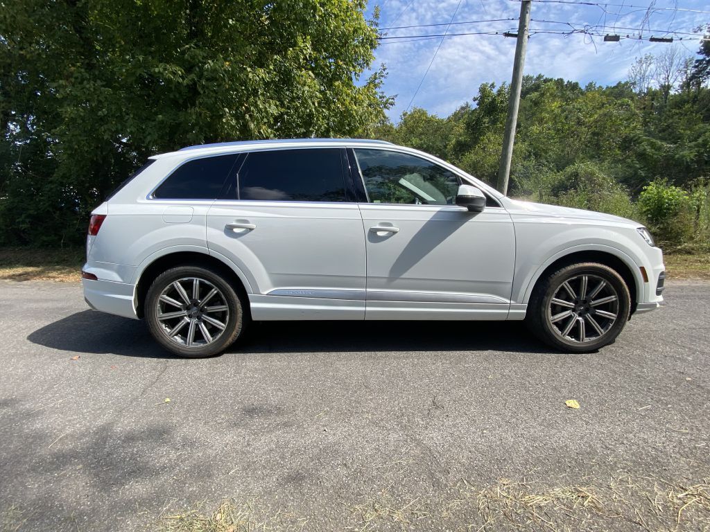 2019 AUDI Q7