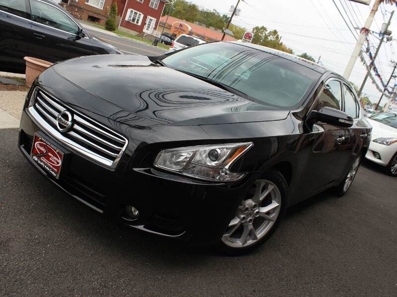 2012 NISSAN Maxima