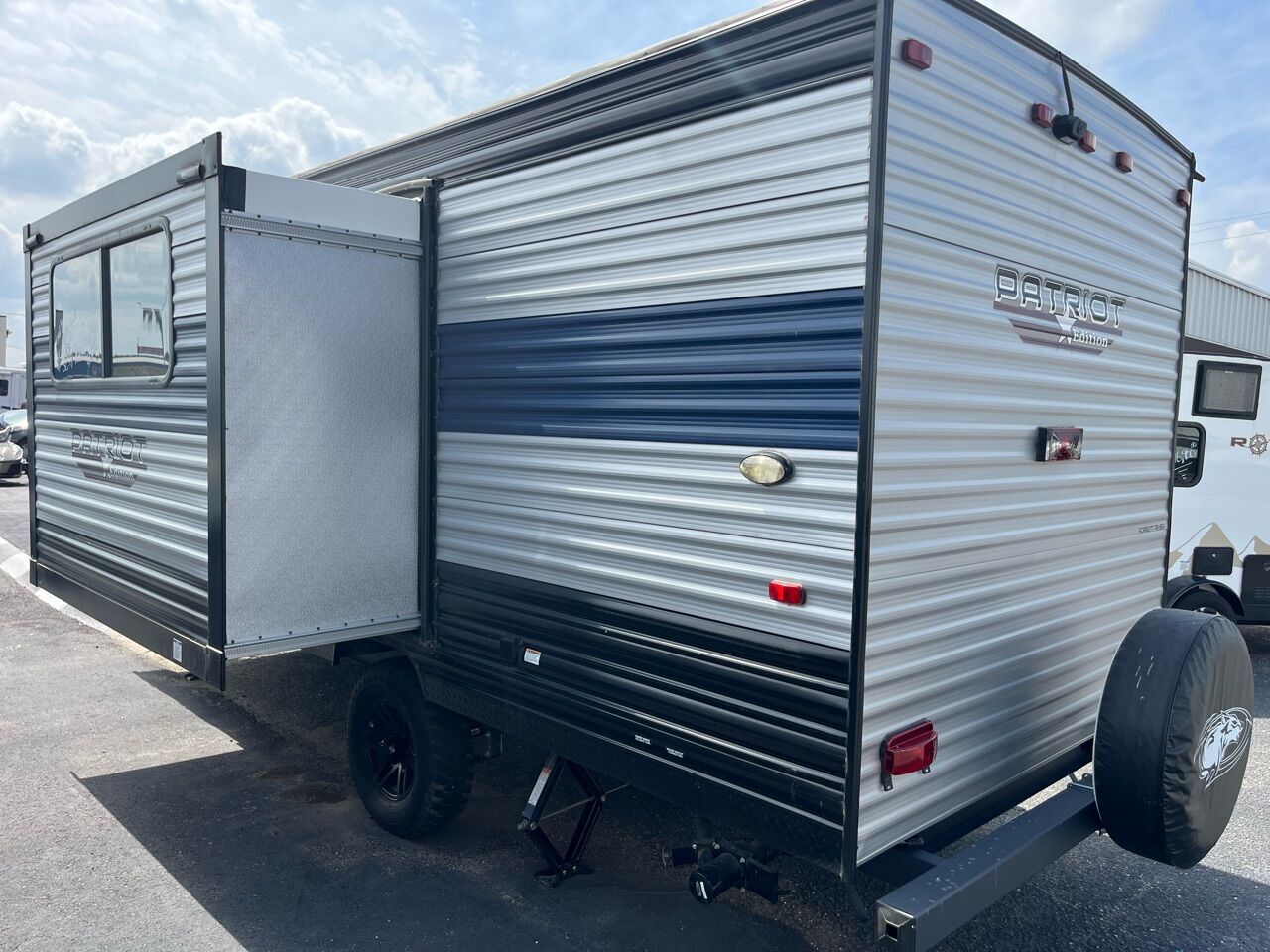 2022 FOREST RIVER Clipper Towable