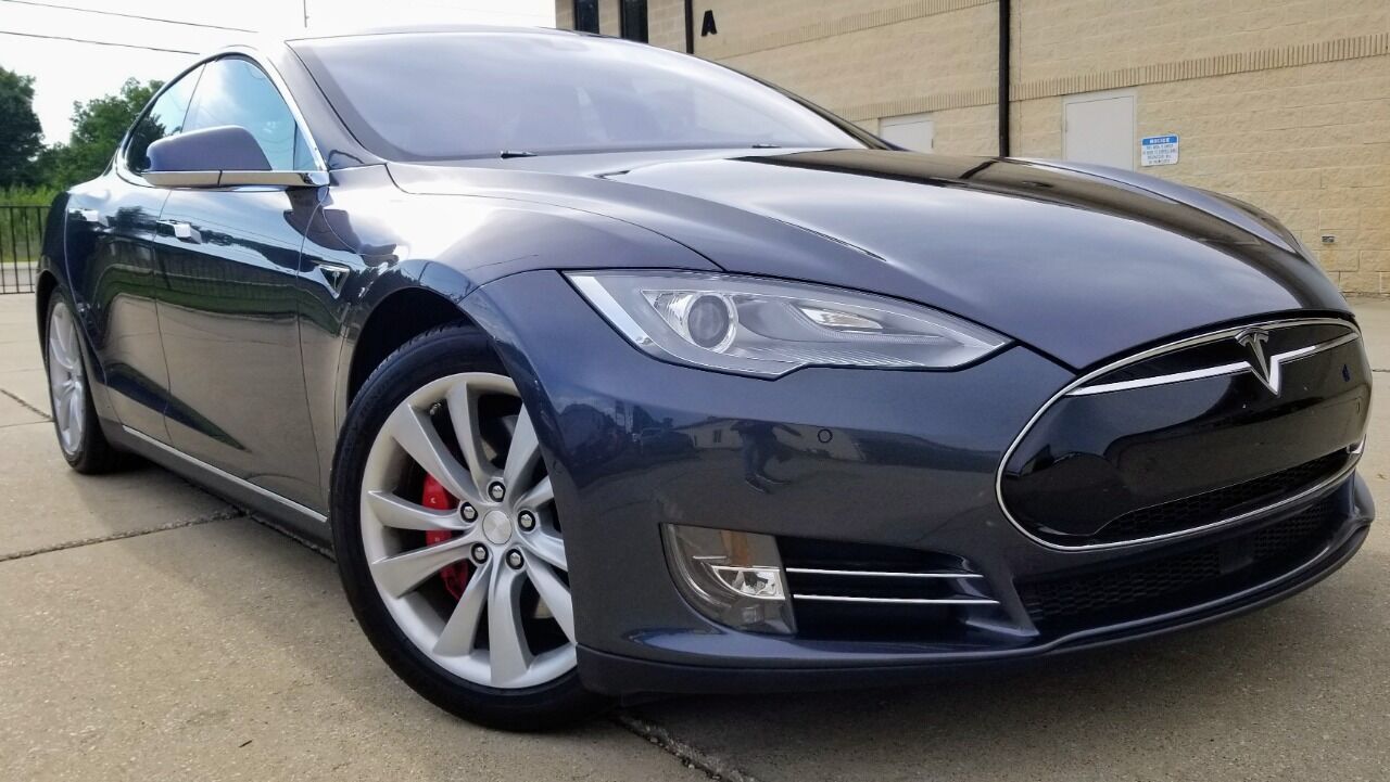 2014 TESLA Model S