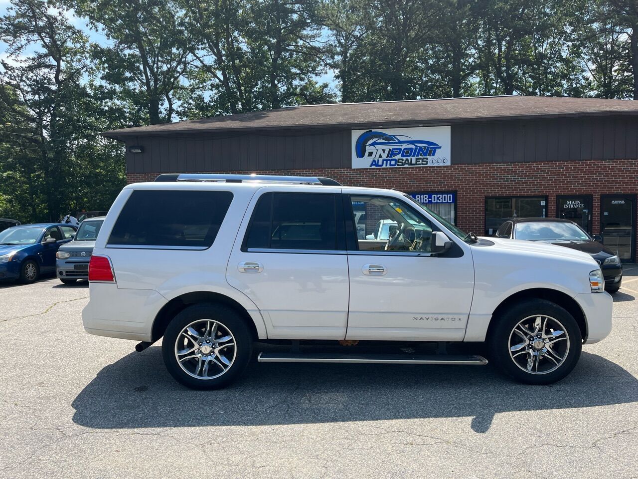 2010 LINCOLN Navigator