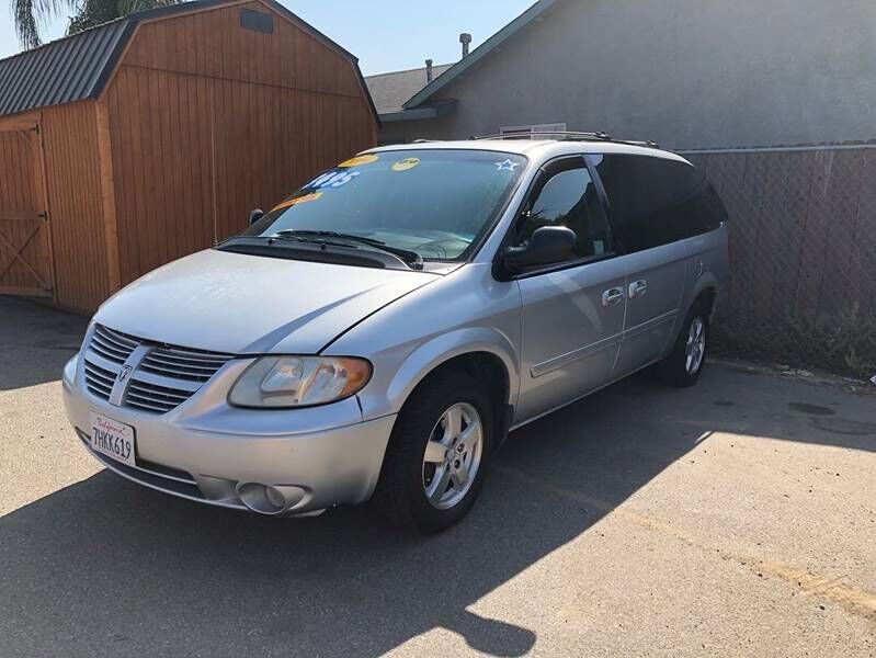 2005 DODGE Caravan
