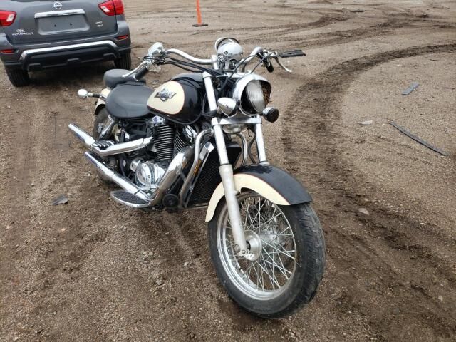 Honda VT1100C2 (SHADOW ACE)