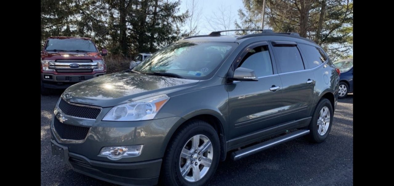 2011 CHEVROLET Traverse