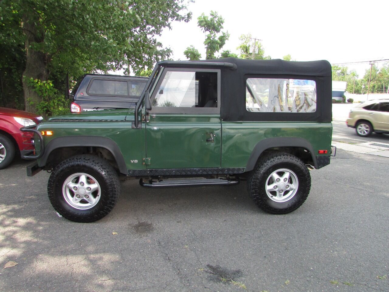 Land Rover Defender