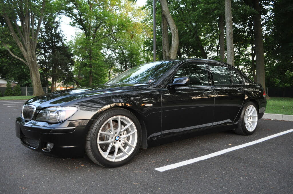 BMW 750i