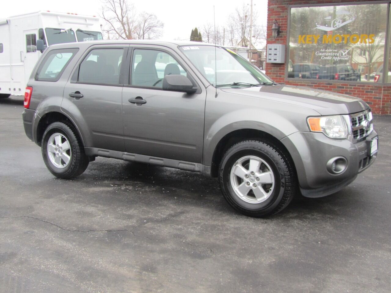 2010 FORD Escape