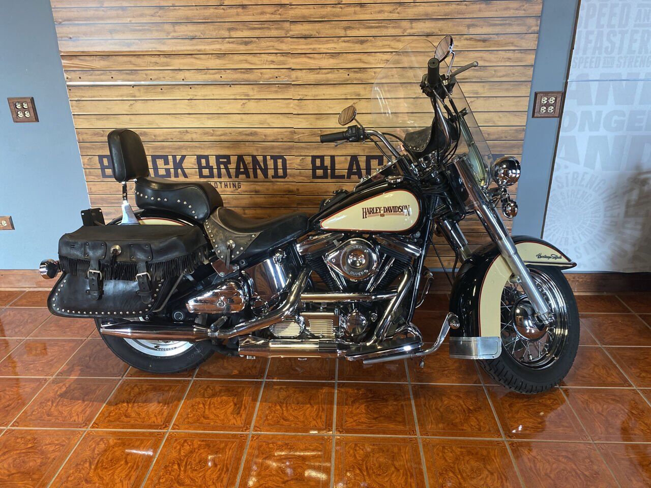 1989 HARLEY DAVIDSON FLSTC / Heritage Softail Classic