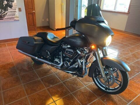 2017 HARLEY DAVIDSON FLHXS / Street Glide Special