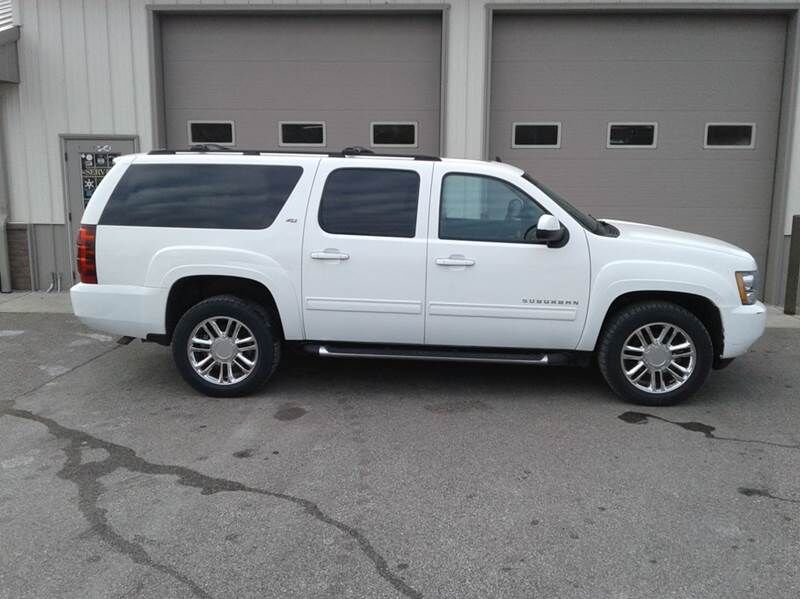 2014 CHEVROLET Suburban