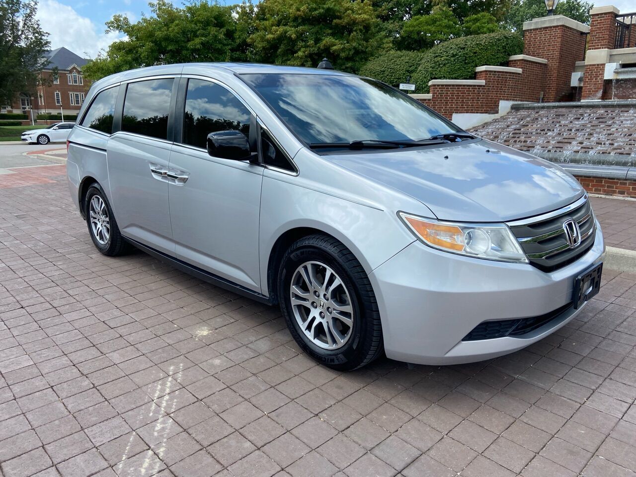 2012 HONDA Odyssey