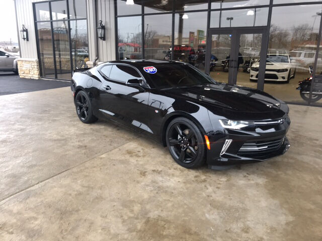 2017 CHEVROLET Camaro