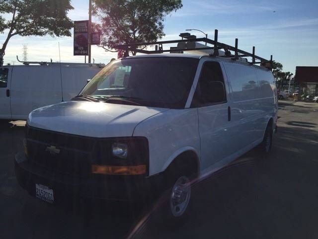 2012 CHEVROLET Express