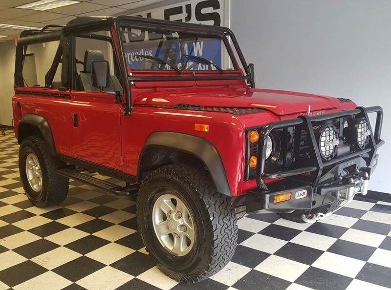 Land Rover Defender
