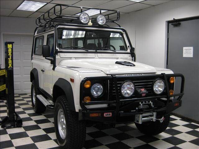 Land Rover Defender