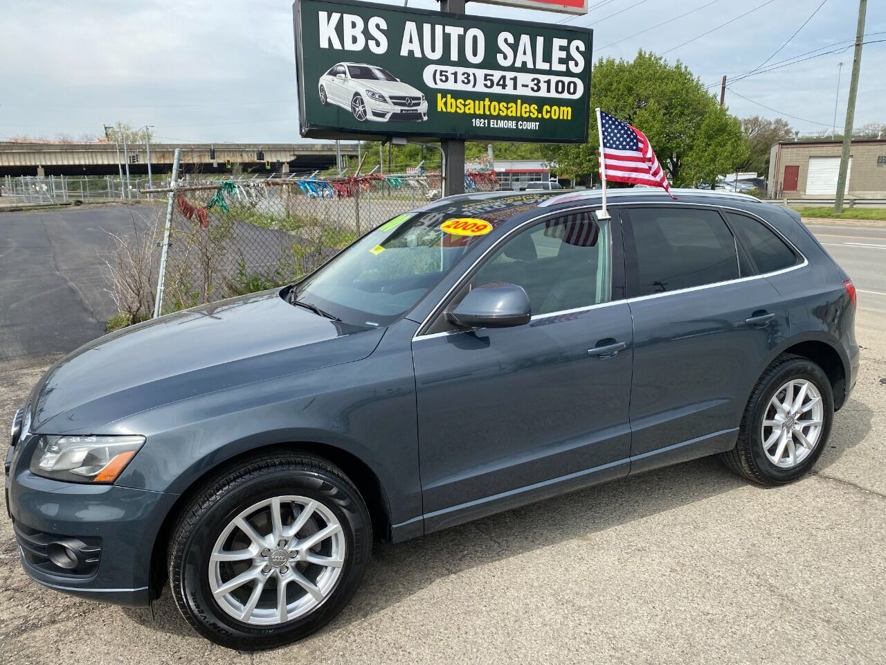 2009 AUDI Q5