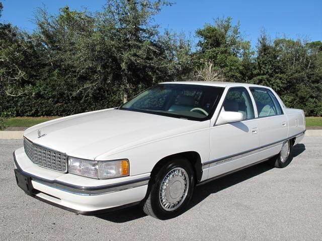 1996 CADILLAC Deville