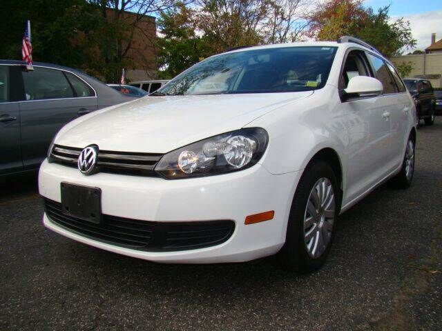 2011 VOLKSWAGEN Jetta Wagon
