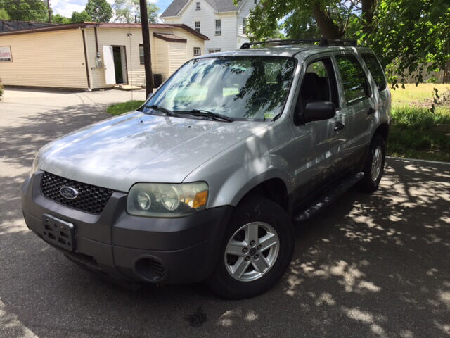 2005 FORD Escape