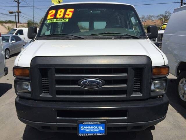 2008 FORD E-350