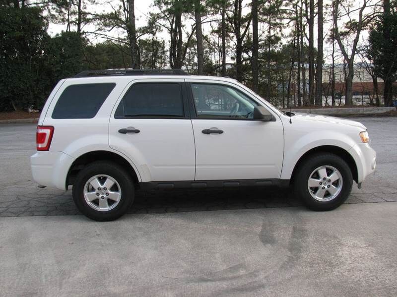 2011 FORD Escape