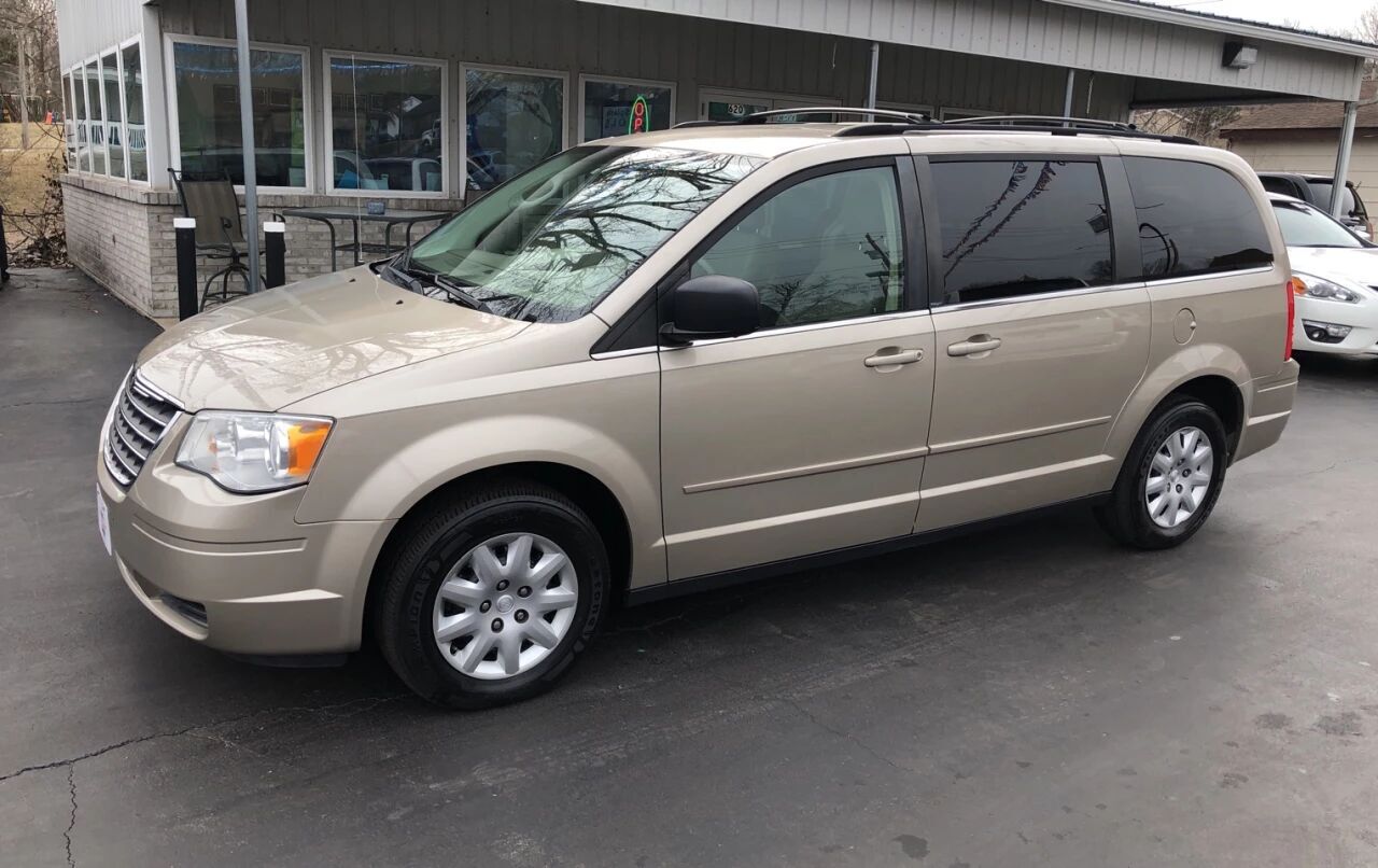 2009 CHRYSLER Town and Country