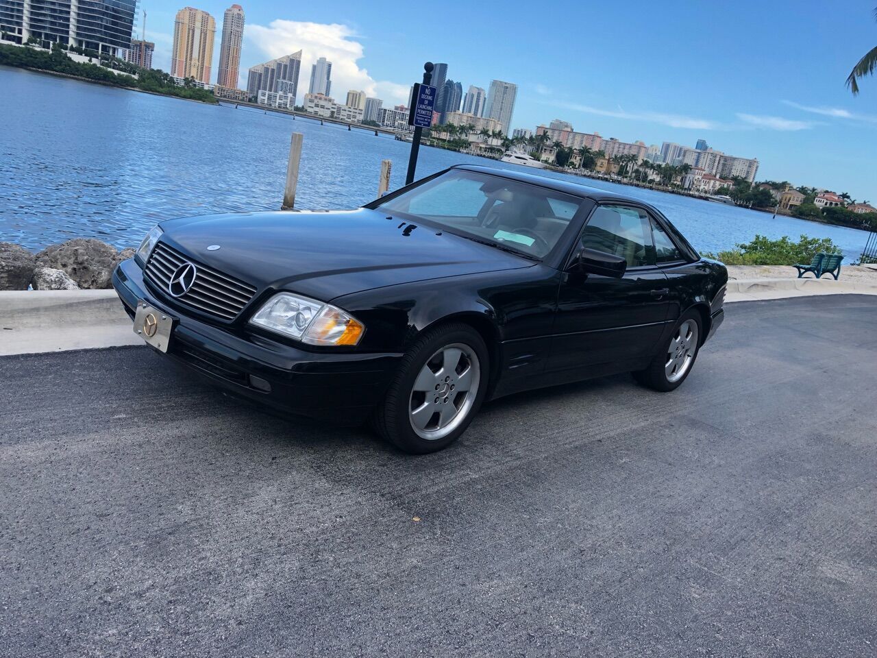 1997 MERCEDES-BENZ SL-Class