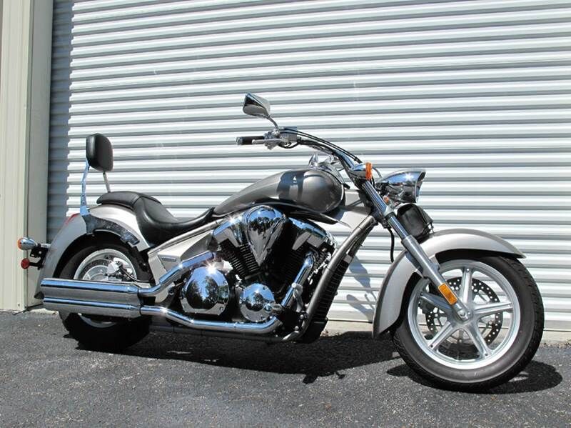 Honda VT1300 (Stateline)