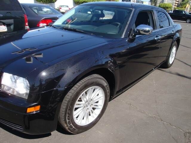 2008 CHRYSLER 300