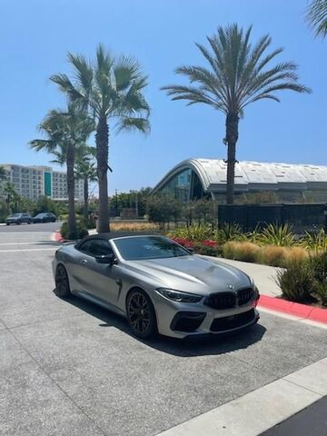 2022 BMW M8