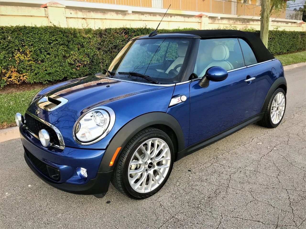 2015 MINI Cooper Convertible
