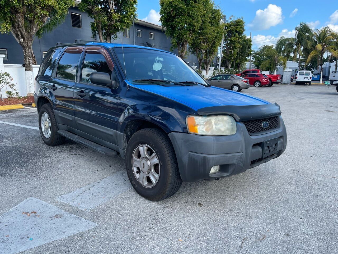 2003 FORD Escape