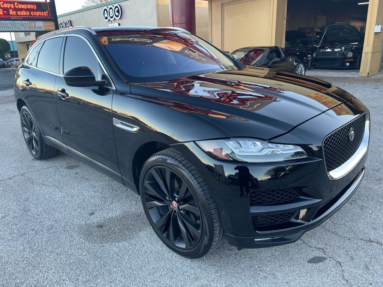 2020 JAGUAR F-Pace