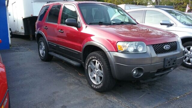 2005 FORD Escape