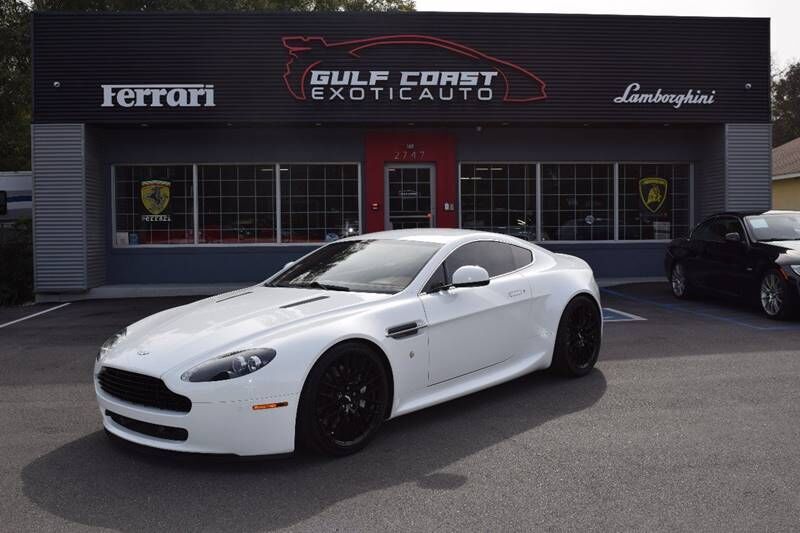 2011 ASTON MARTIN V8 Vantage