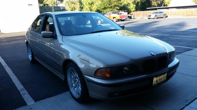 2000 BMW 5 Series