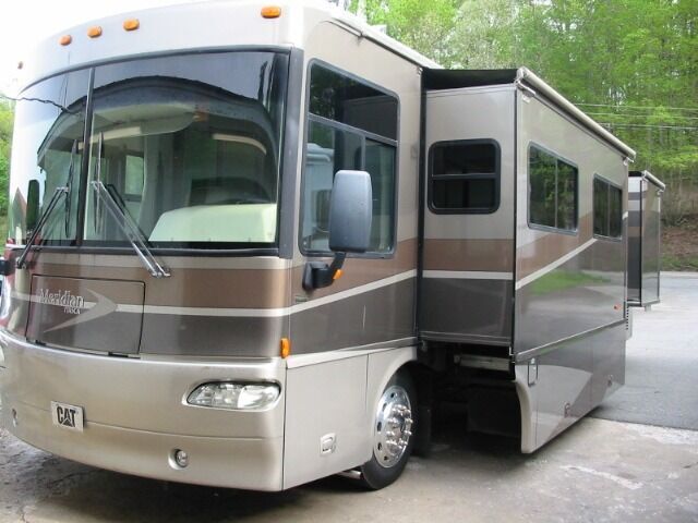 2004 FREIGHTLINER XC Chassis