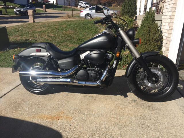 Honda VT750 (Shadow Phantom)