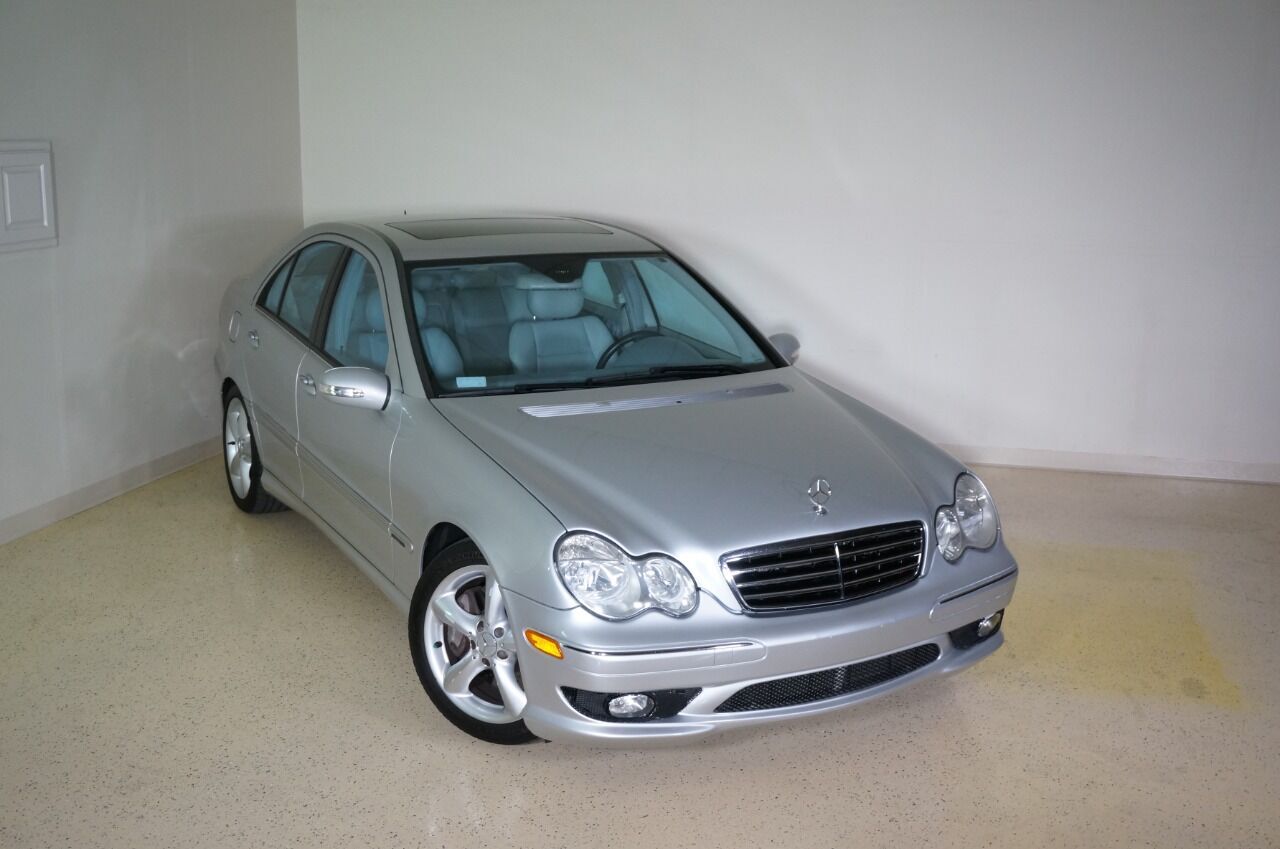 2005 MERCEDES-BENZ C-Class