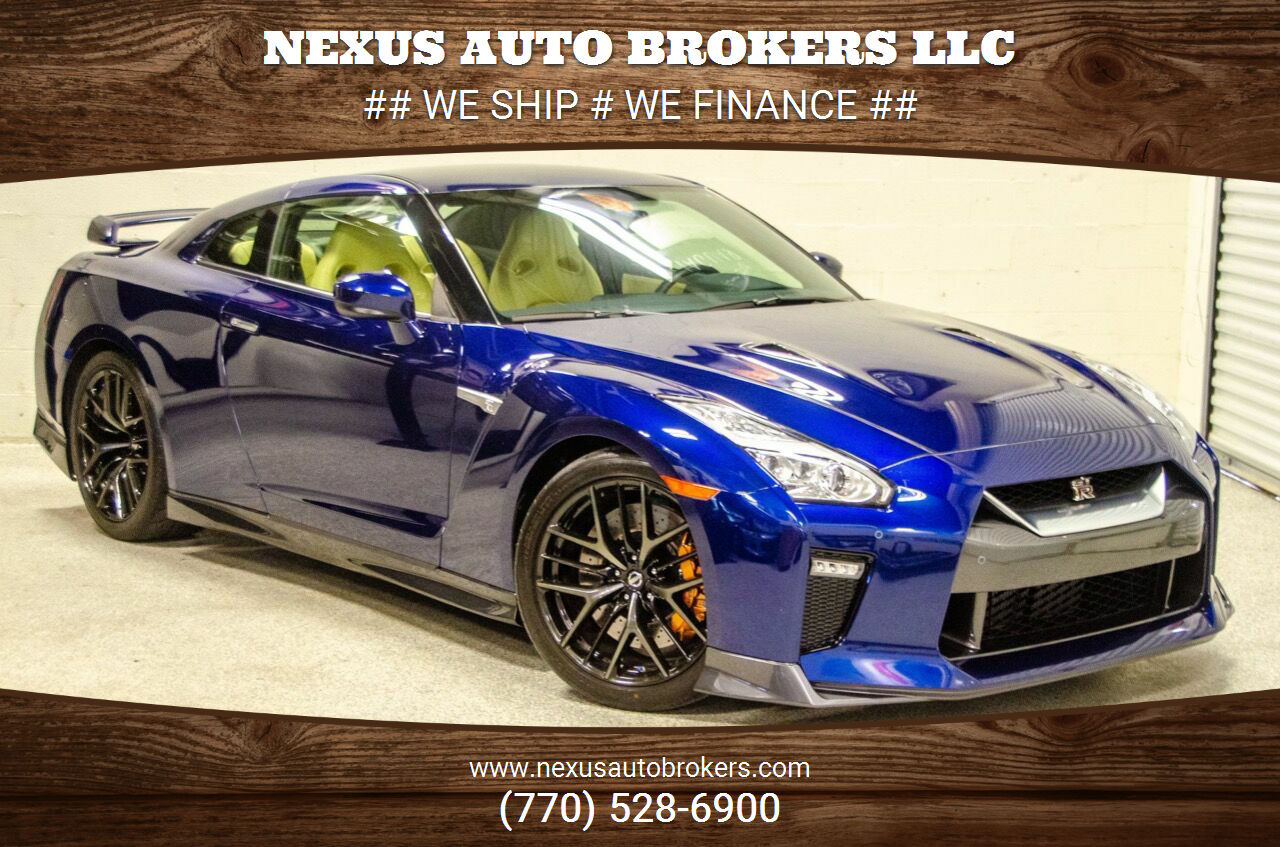 Nissan GT-R