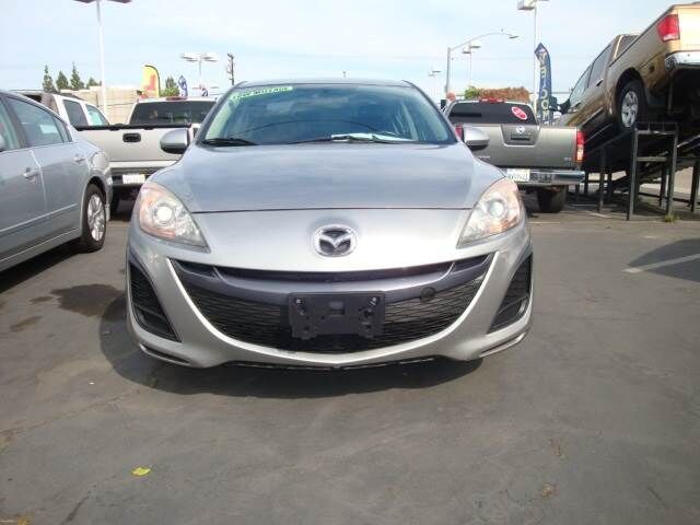 2011 MAZDA Mazda3